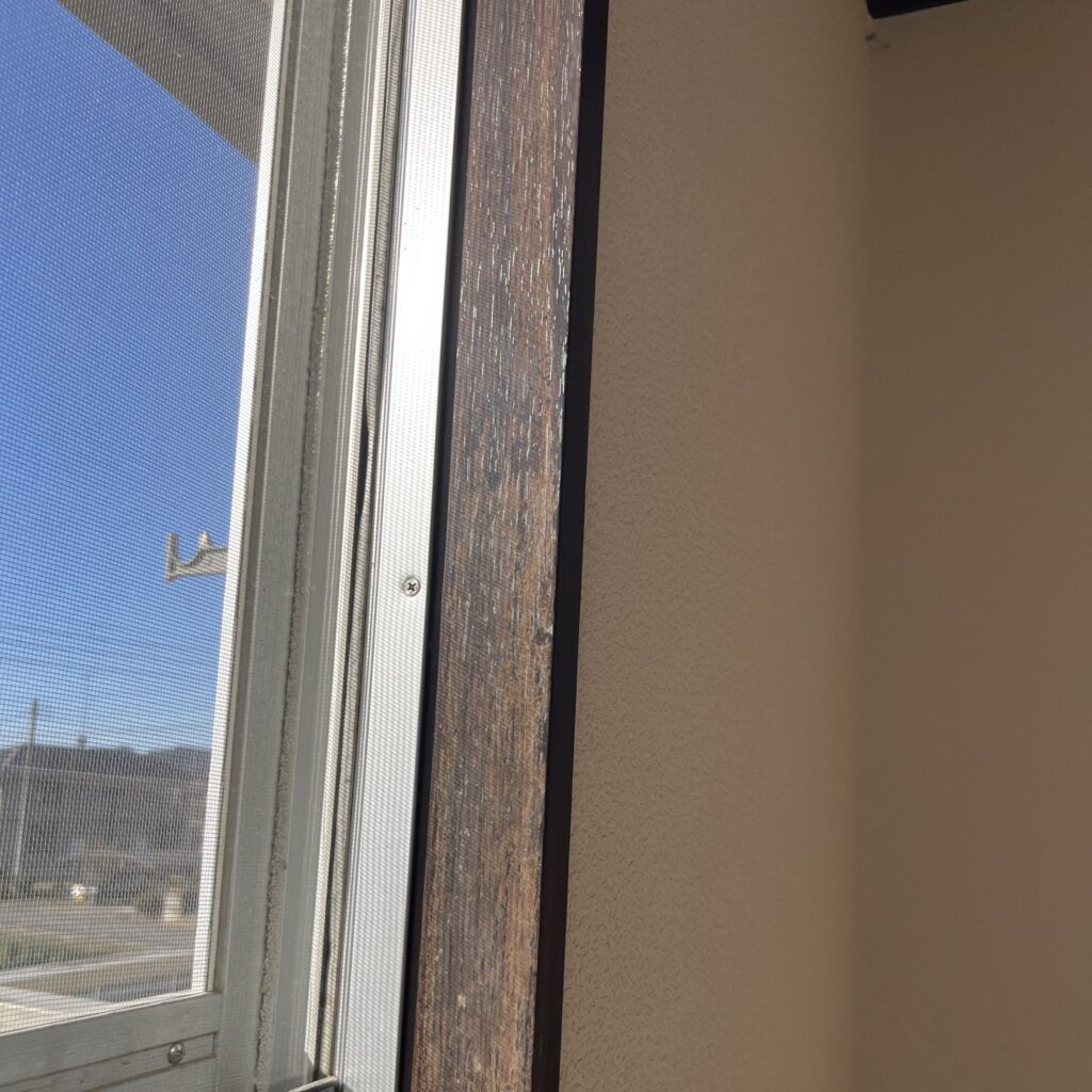 アパート 窓木枠塗装 矢板市